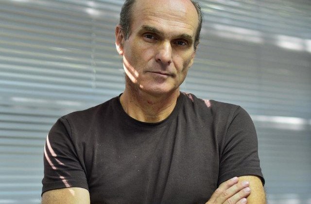 C.T. Popescu: Aceasta doamna (Viorica Dancila) este o bataie de joc pentru Romania