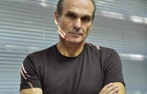 C.T. Popescu: Aceasta doamna (Viorica Dancila) este o bataie de joc pentru Romania