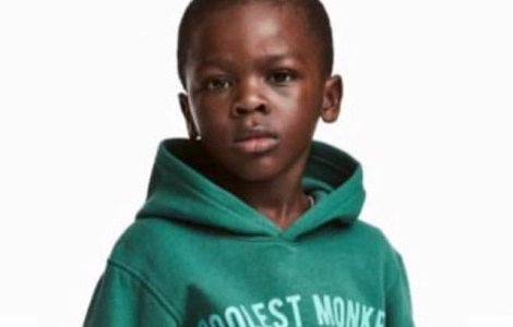 Amenintari pentru baietelul de culoare din reclama H&M. De ce a fost nevoit sa se mute