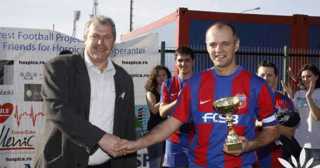 "Apara Duckadam!" Legenda Stelei, din nou in teren, pentru o cauza nobila