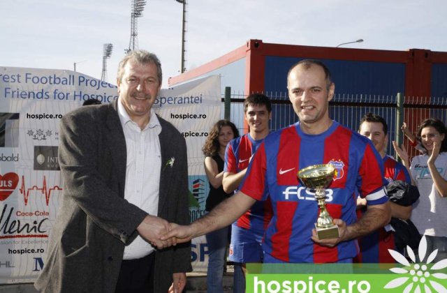 "Apara Duckadam!" Legenda Stelei, din nou in teren, pentru o cauza nobila