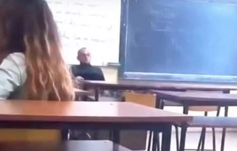 Patriarhia, despre profesorul de religie acuzat ca s-a masturbat la ora: "Nu a comis gestul obscen"