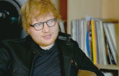 Artistul britanic Ed Sheeran a anuntat ca s-a logodit / FOTO