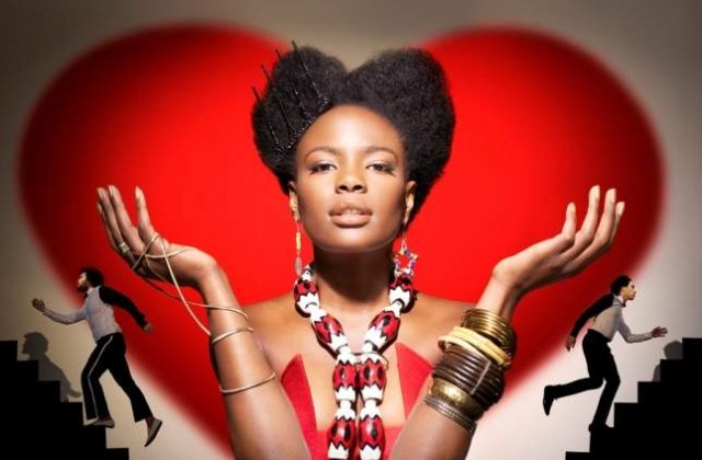 [VIDEO] Noisettes revine in Romania