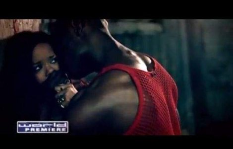  Video  Rihanna a impuscat un barbat in spate