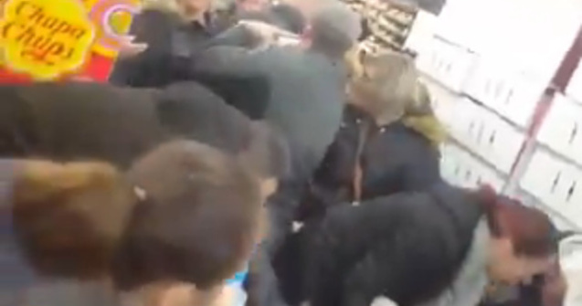 Mai multe persoane s-au incaierat pentru a cumpara Nutella la promotie/ VIDEO