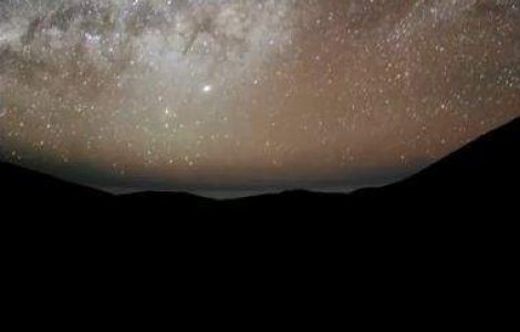  Video  Cum ar fi ca Pamantul sa se roteasca in locul stelelor?