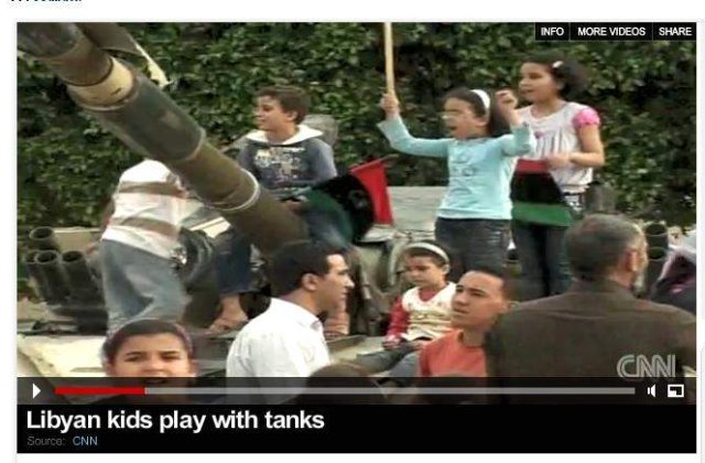 [VIDEO] Copiii libieni prefera tancurile in locul laptelului si jucariilor