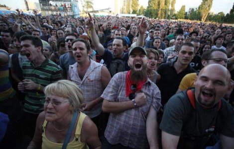  Top  Top 10: Melodii bune si nebune la volan