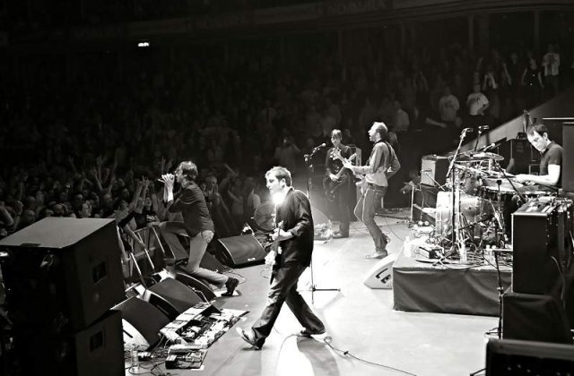 [VIDEO] Suede concerteaza, in aceasta seara, la Bucuresti