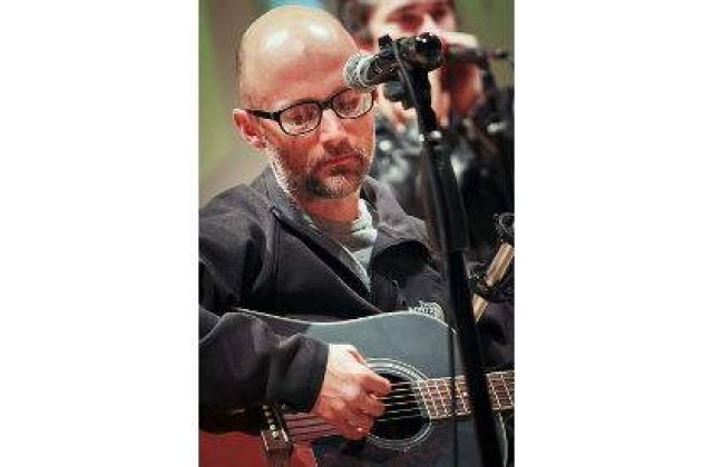 [VIDEO] Moby a fost electrocutat
