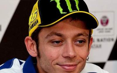 Valentino Rossi i-a sarutat...