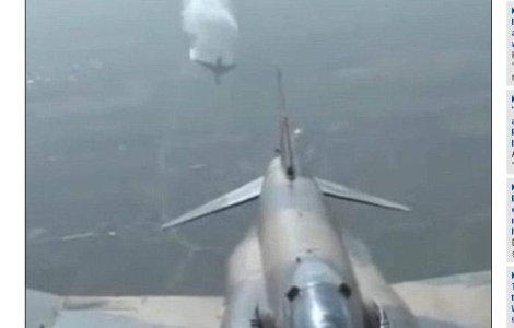 Video  Imagini incredibile cu un avion care se prabuseste si explodeaza
