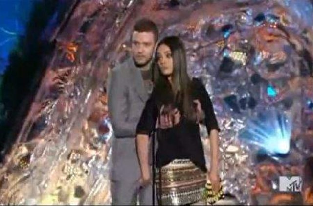 Momente fierbinti la MTV Movie Awards