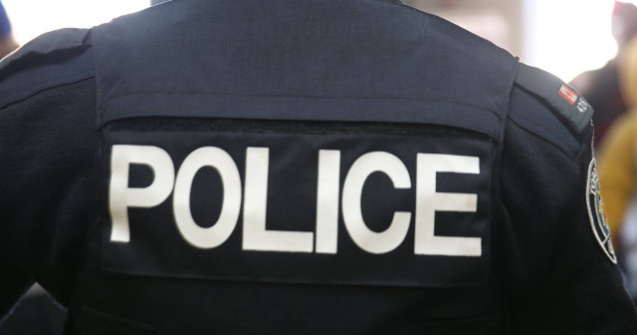 Un criminal din Toronto isi ingropa victimele in ghivece de flori de mari dimensiuni, din curtile oamenilor