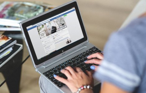 Publicitatea pentru monede virtuale, interzisa de Facebook