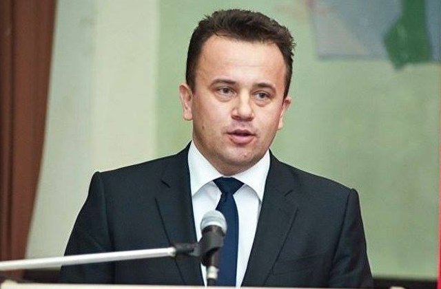 Liviu Pop, despre cazul profesorului de istorie: Discutam de parinti care nu isi protejeaza copiii