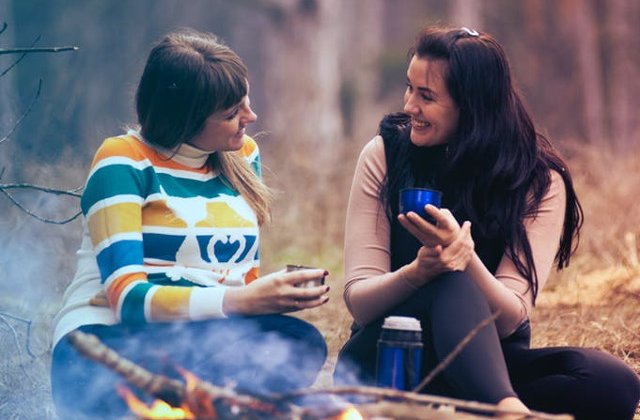 Cum poti repara o prietenie deteriorata? 7 idei care nu vor da gres