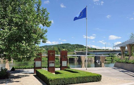  Top  Romania si Bulgaria, primite in Schengen...cu numele!