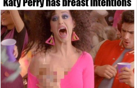  Video  Katy Perry, cu un san pe afara in noul clip