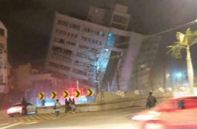Cutremur puternic in Taiwan. Peste 100 de persoane sunt prinse in cladirile afectate