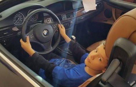 Un baietel de 11 ani a murit in timp ce isi salva prietenul