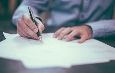 Directorul Companiei Nationale Aeroporturi Bucuresti si-a dat demisia