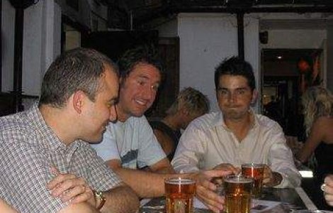 Cat trebuie sa munceasca un roman pentru un litru de bere?