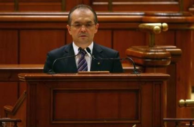 [VIDEO] Guvernul Boc si Opozitia isi disputa reorganizarea Romaniei