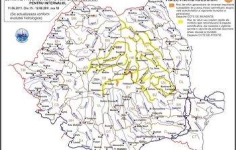 Cod portocaliu de inundatii pe raul Olt