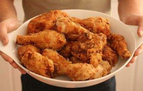 Romanii vor sa bata recordul la pui prajiti!