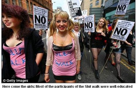  Video  Londonezele au participat la "Marsul tarfelor"