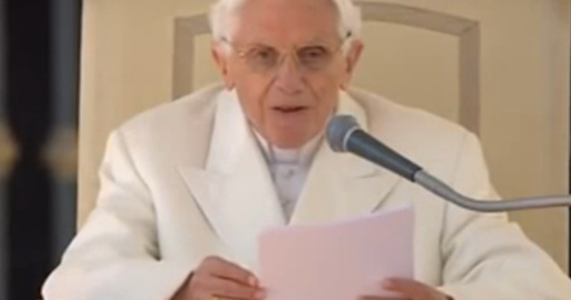 Fostul Papa Benedict al XVI-lea a lasat un mesaj de "Adio"