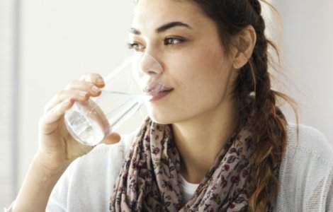 5 lucruri ciudate care se intampla in corpul tau daca nu bei suficienta apa