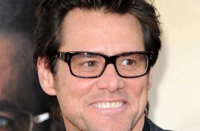 Jim Carrey si-a sters contul de Facebook si indeamna pe toata lumea sa faca la fel