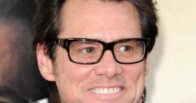 Jim Carrey si-a sters contul de Facebook si indeamna pe toata lumea sa faca la fel