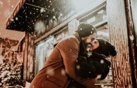  Top  Iubirea e eterna. 10+ cele mai frumoase citate despre dragoste