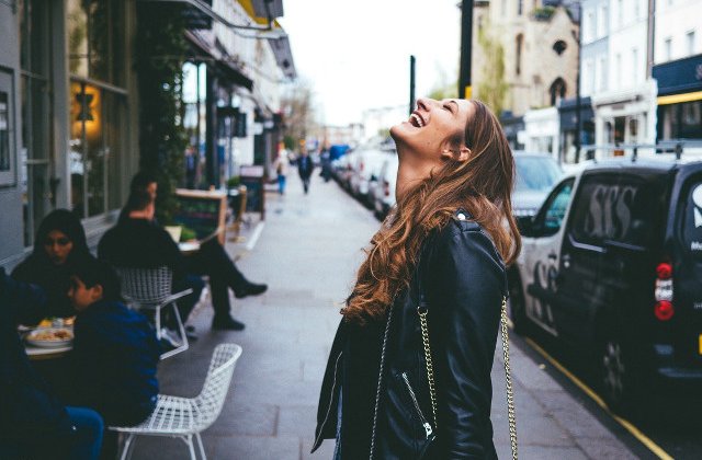 Nu lasa ca "mai tarziu" sa devina "prea tarziu": 10 lucruri pe care sa le faci in tinerete