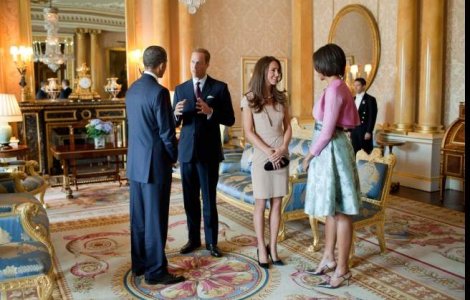 Kate Middleton isi recicleaza tinutele