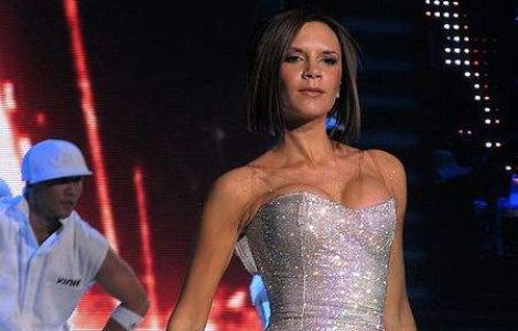 Fetita Victoriei Beckham va avea o nasa celebra