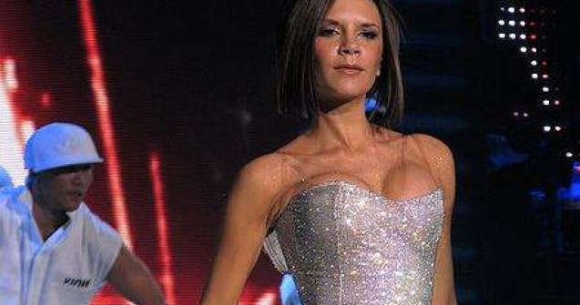 Fetita Victoriei Beckham va avea o nasa celebra