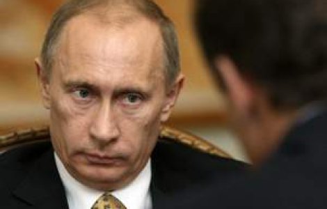 Ajutat de criza, Putin kaghebizeaza economia rusa