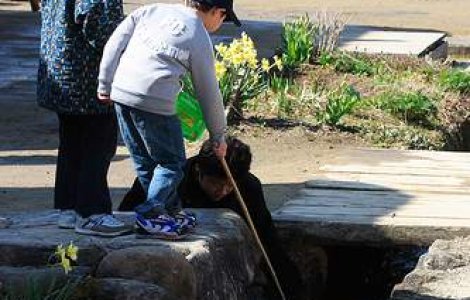 Fukushima: Copiii vor primi aparate pentru masurarea radioactivitatii