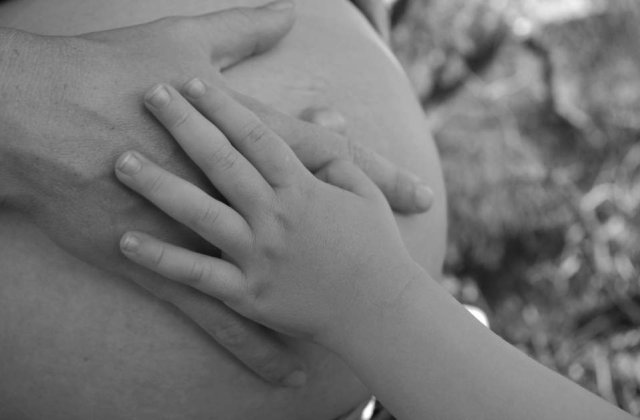 Un copil s-a nascut la 2 ani de la moartea mamei sale