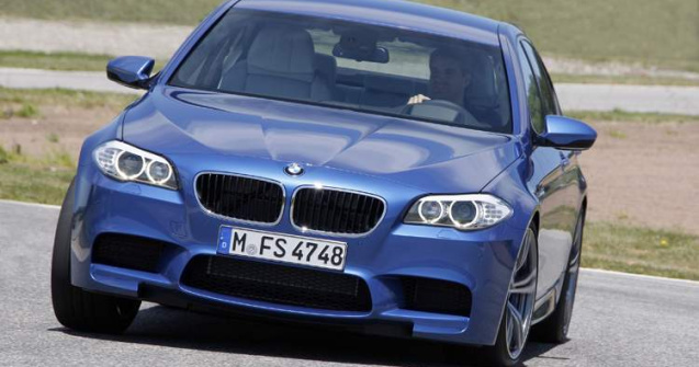 OFICIAL: Iata noul BMW M5!
