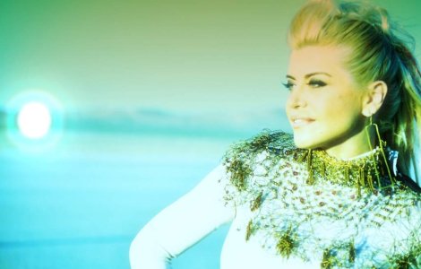  Video  Loredana si-a lansat primul clip 3D