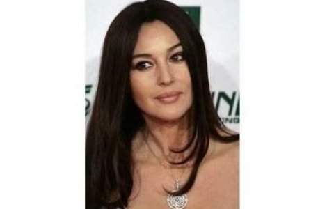  Foto  Monica Bellucci a pozat goala la 46 de ani