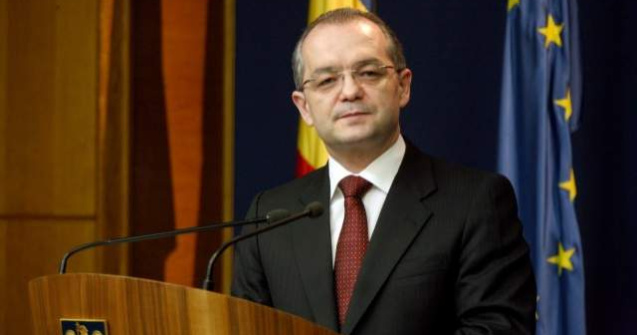 Boc vrea noi reduceri salariale pentru angajatii de la stat