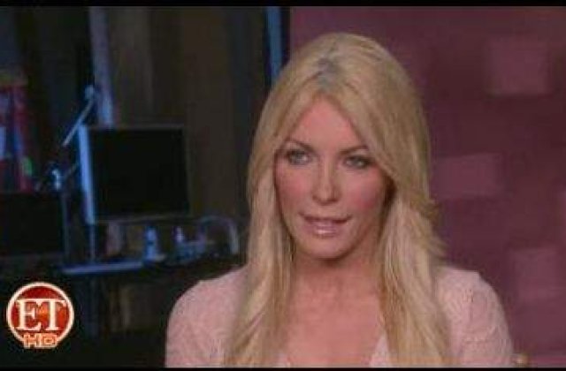 [VIDEO] De ce a fost parasit Hugh Hefner de logodnica sa?