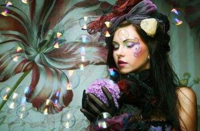 Tendinte in machiaj pentru vara 2011